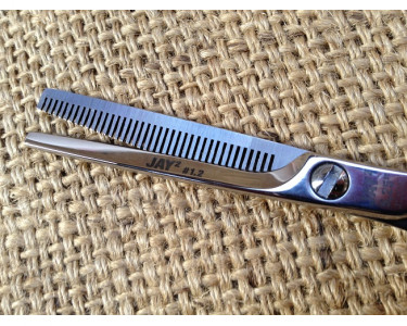 Jaguar "Jay2" # 1.2, 5.25" Thinning Scissor.